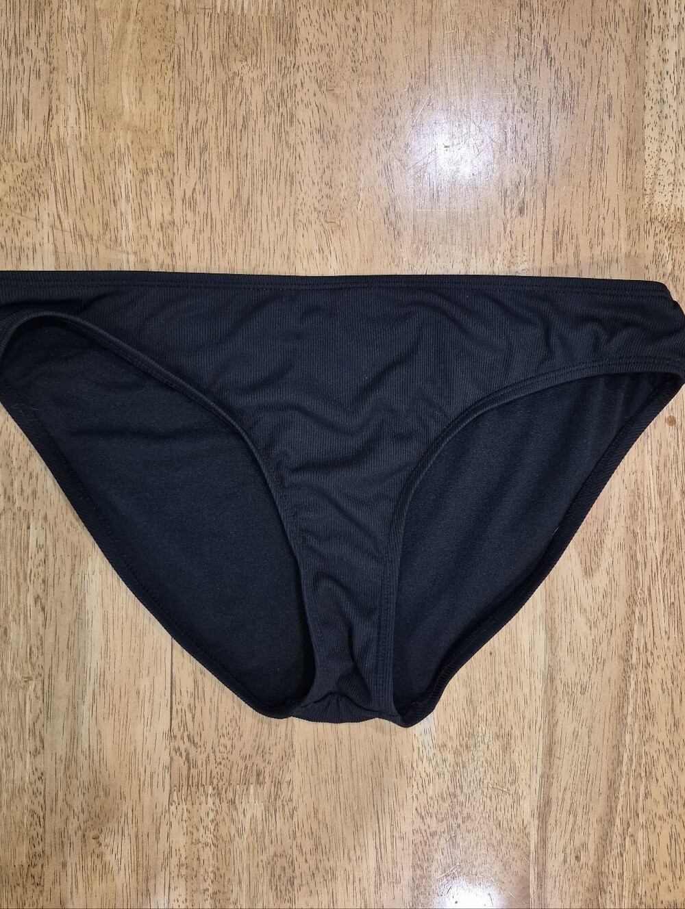 EUC Shade & Shore Black Ribbed Bikini Bottom Classic Brief